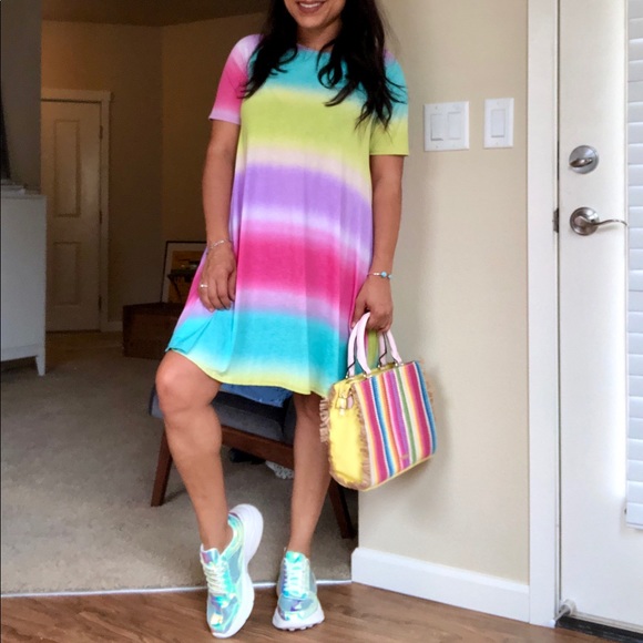 Bright pastel gradient printed striped tunic dress - Picture 4 of 8